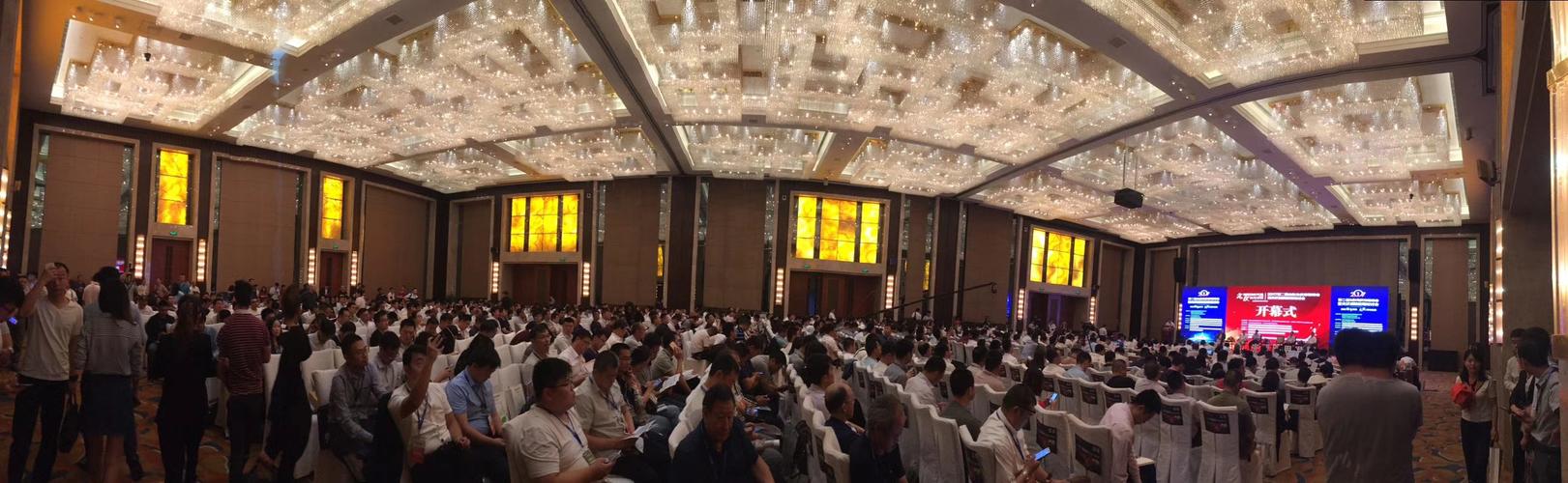 已成为中国地区性最大的太阳能行业应用及相关产品,服务展览会
